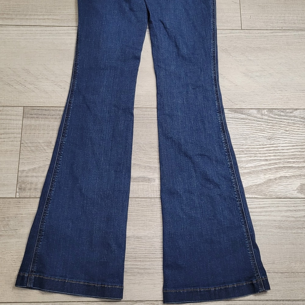 SPANX Jeans Women's S 28x33 Indigo Bootcut Pull‑On Stretch Mid Rise Denim Boho - Picture 13 of 16